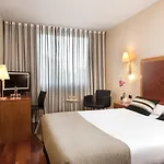 Exe Plaza Delicias Hotell