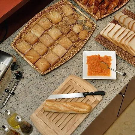 Exe Plaza Delicias 3*