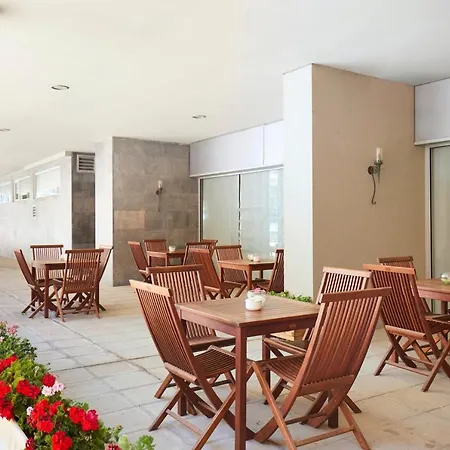 Hotel Exe Plaza Delicias 3*