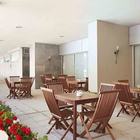 Exe Plaza Delicias Hotel 3*