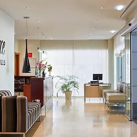 Exe Plaza Delicias 3* Zaragoza