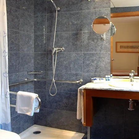 Exe Plaza Delicias Hotel