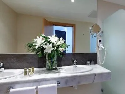 爱科赛德利西亚广场酒店