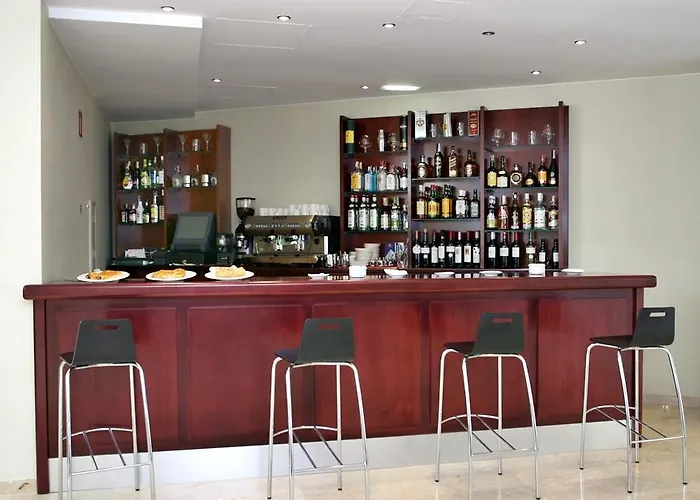 Отель Exe Plaza Delicias Сарагоса