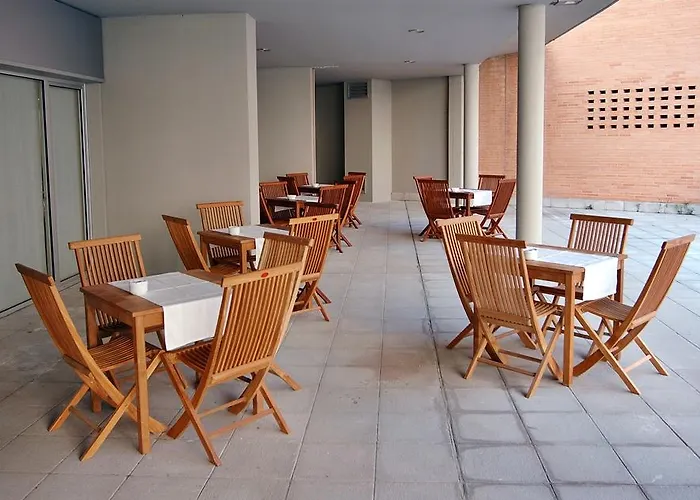 Exe Plaza Delicias Отель Сарагоса