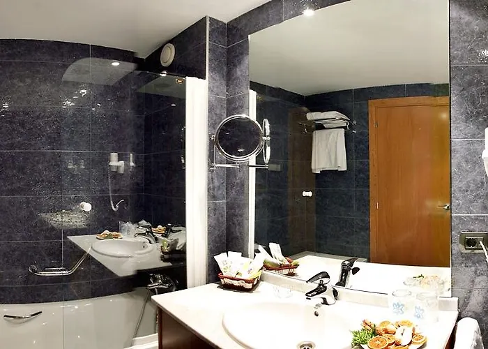 Exe Plaza Delicias Сарагоса