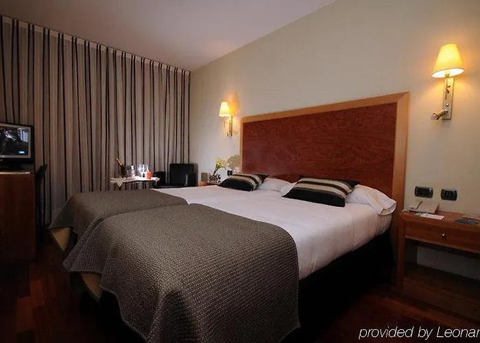 Exe Plaza Delicias 3*