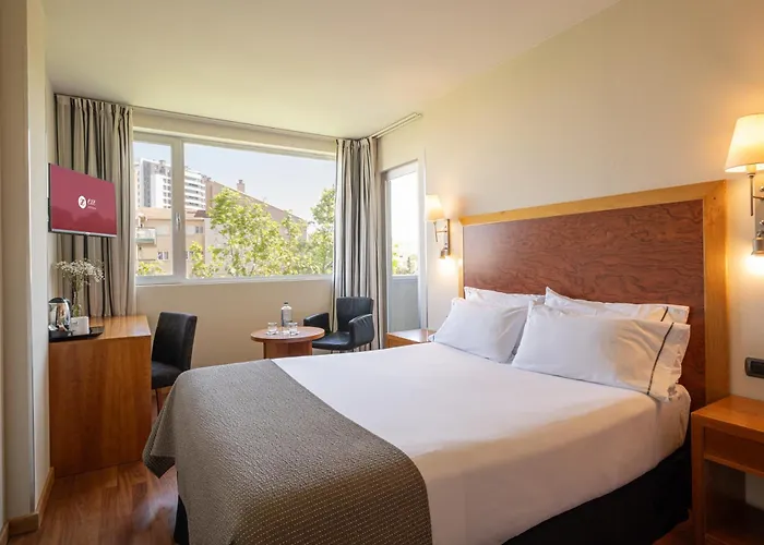 ホテル Exe Plaza Delicias