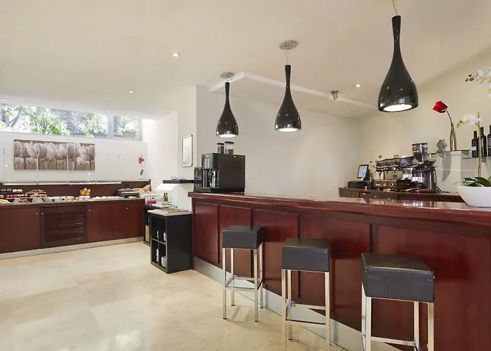 ホテル Exe Plaza Delicias サラゴサ